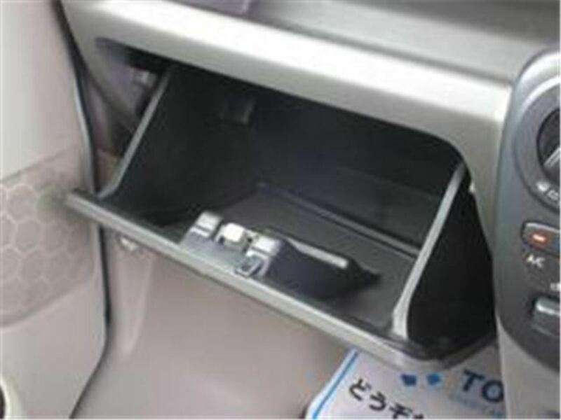 MINICAB VAN