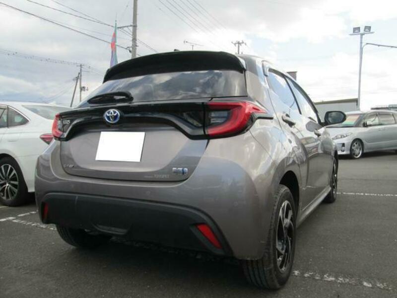 YARIS