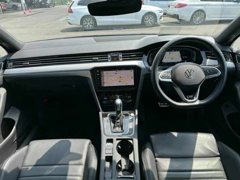 PASSAT VARIANT