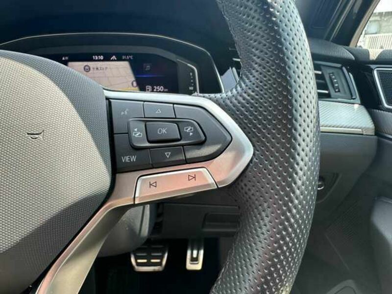 PASSAT VARIANT