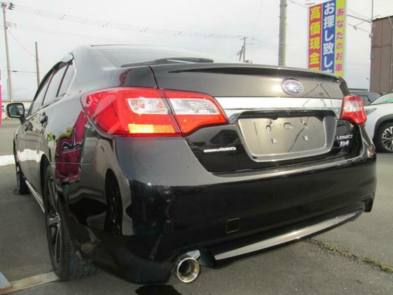 LEGACY B4
