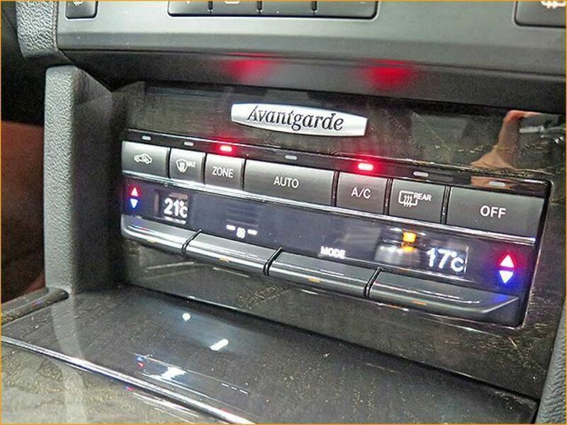 E-CLASS