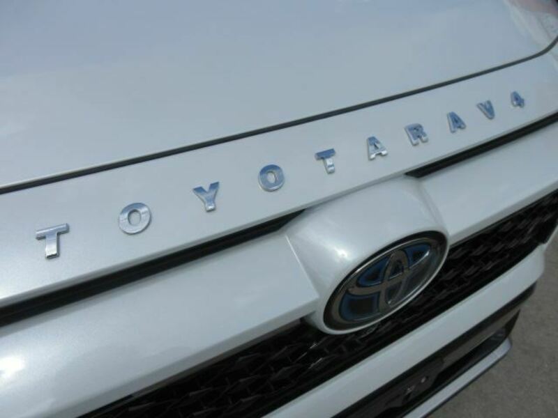 RAV4