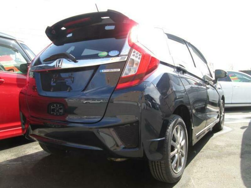 FIT HYBRID