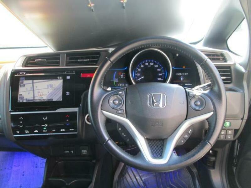FIT HYBRID