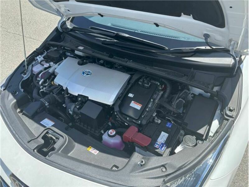 PRIUS PHV