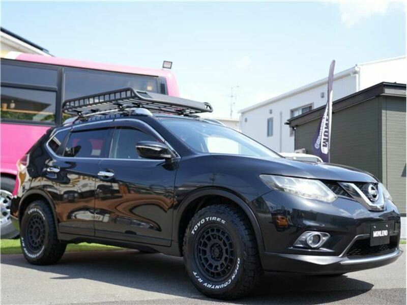 X-TRAIL