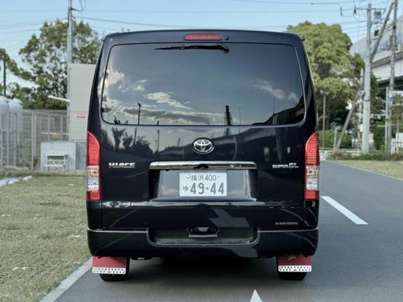 HIACE VAN