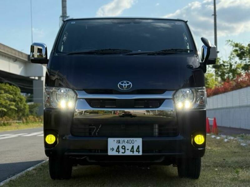 HIACE VAN
