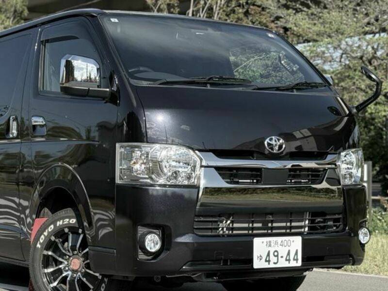 HIACE VAN