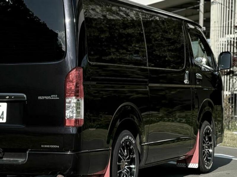 HIACE VAN