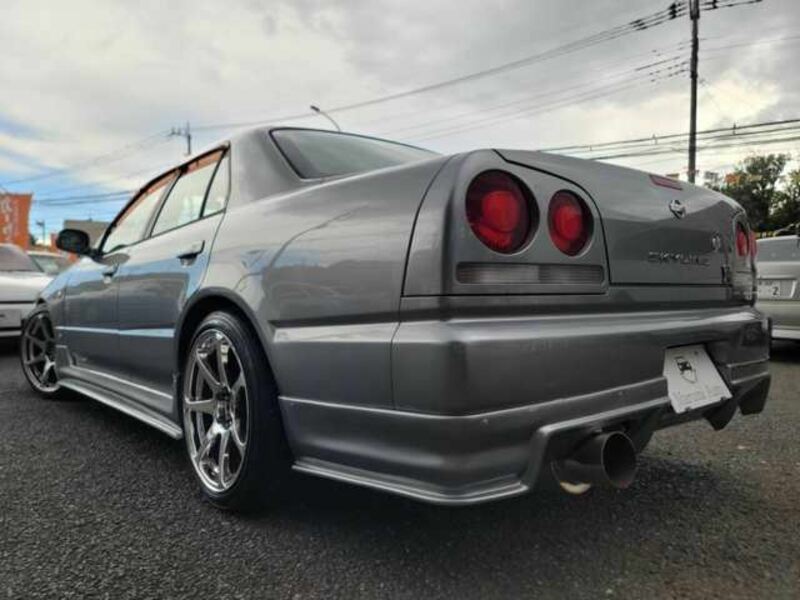 SKYLINE