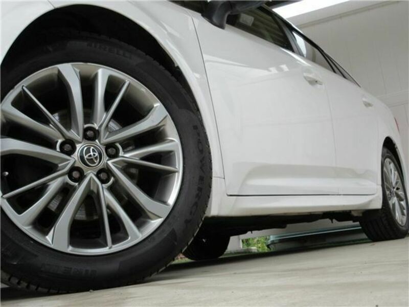 AVENSIS WAGON