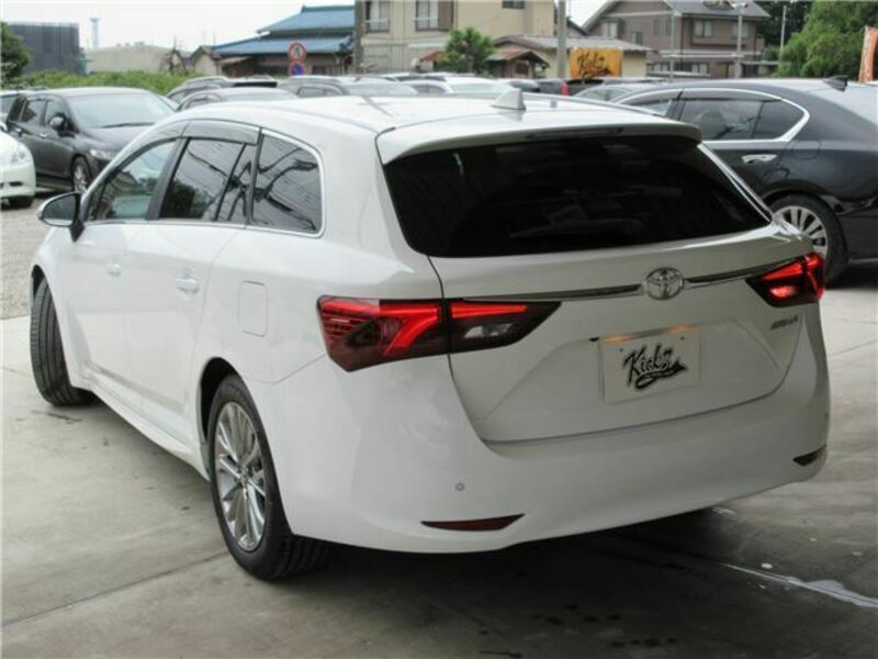 AVENSIS WAGON