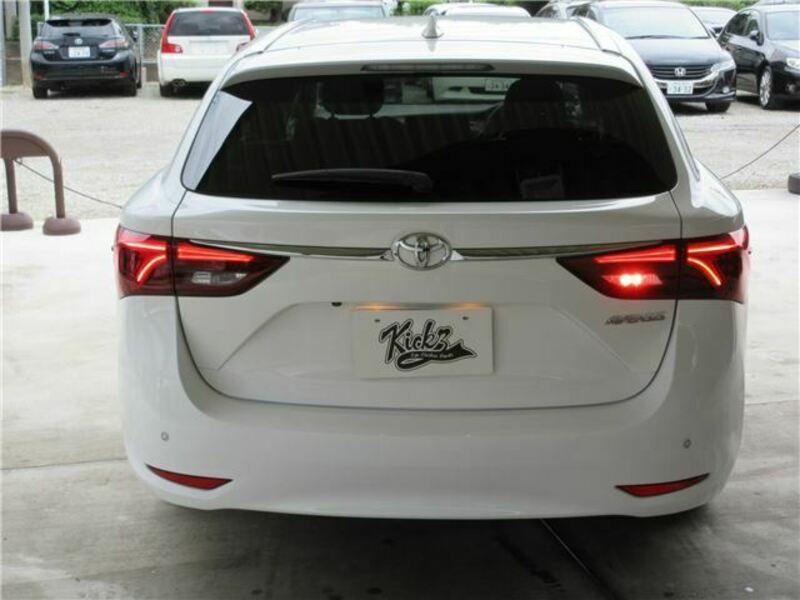 AVENSIS WAGON