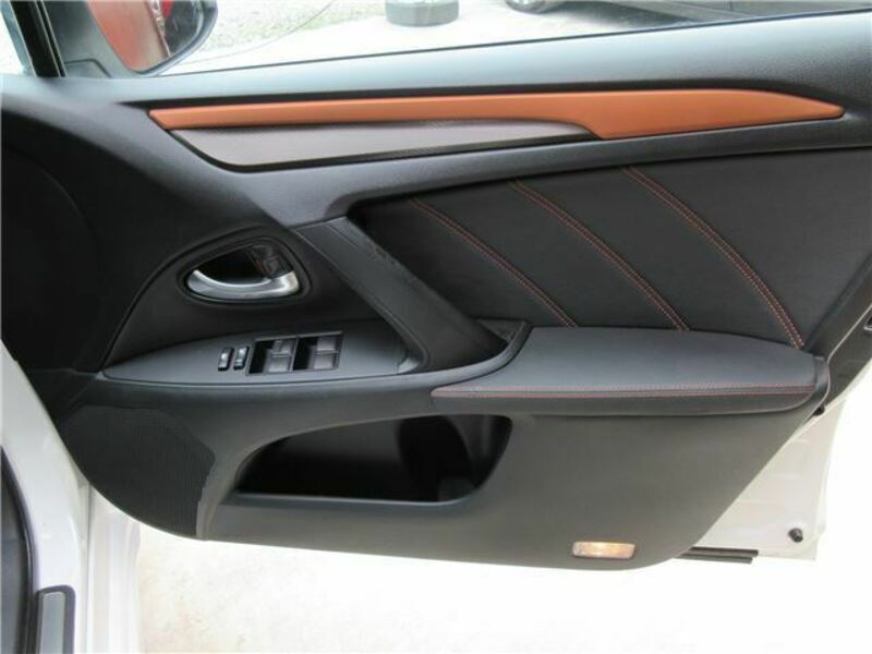 AVENSIS WAGON