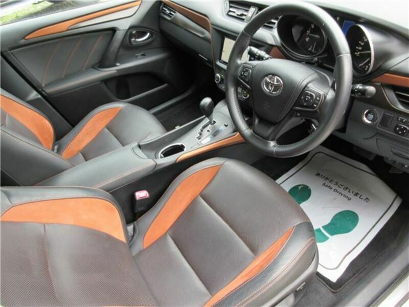 AVENSIS WAGON