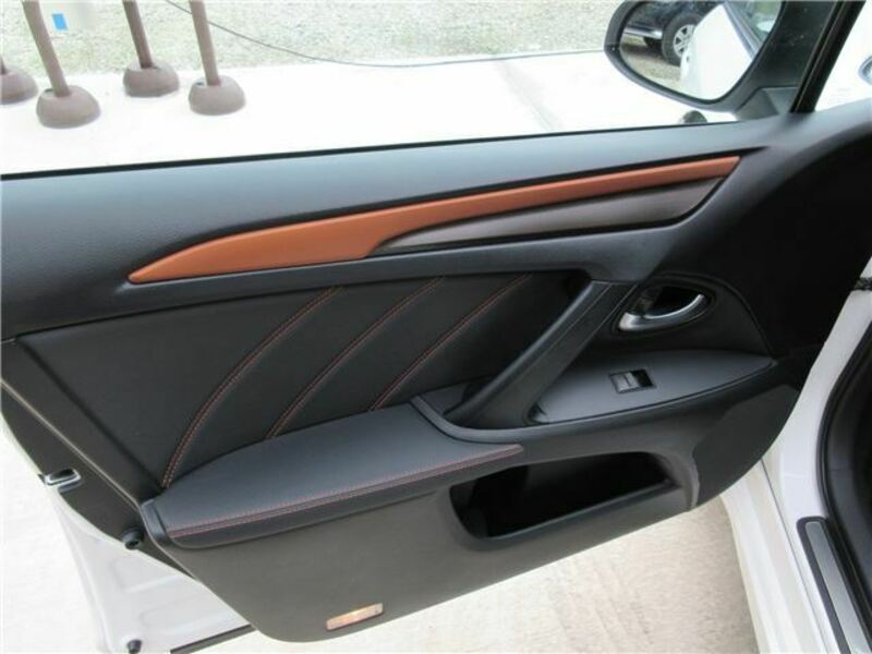 AVENSIS WAGON