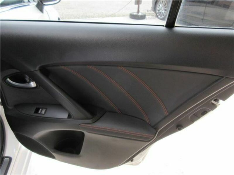 AVENSIS WAGON