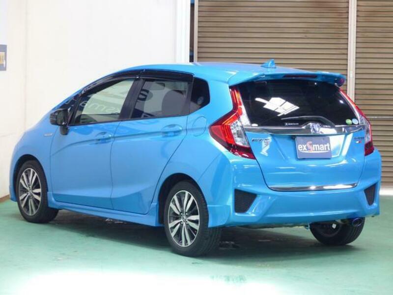 FIT HYBRID