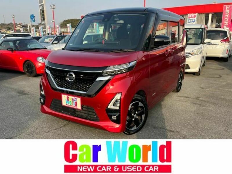 NISSAN ROOX