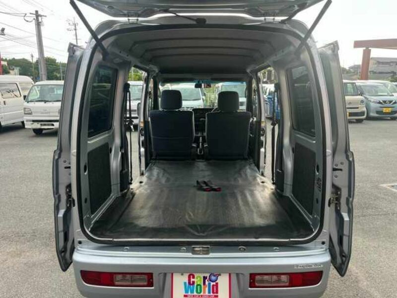 PIXIS VAN