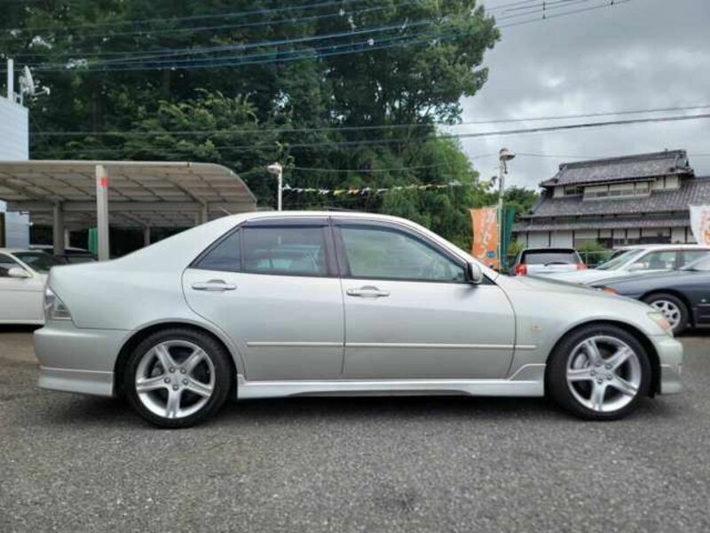ALTEZZA