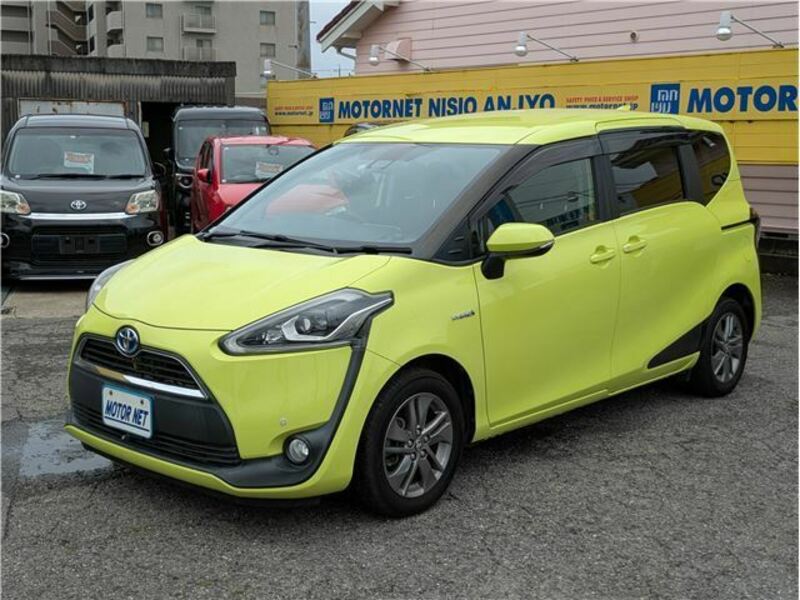 TOYOTA SIENTA