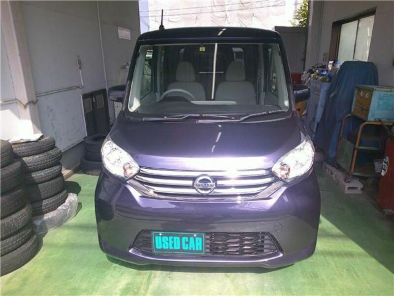 NISSAN DAYZ ROOX