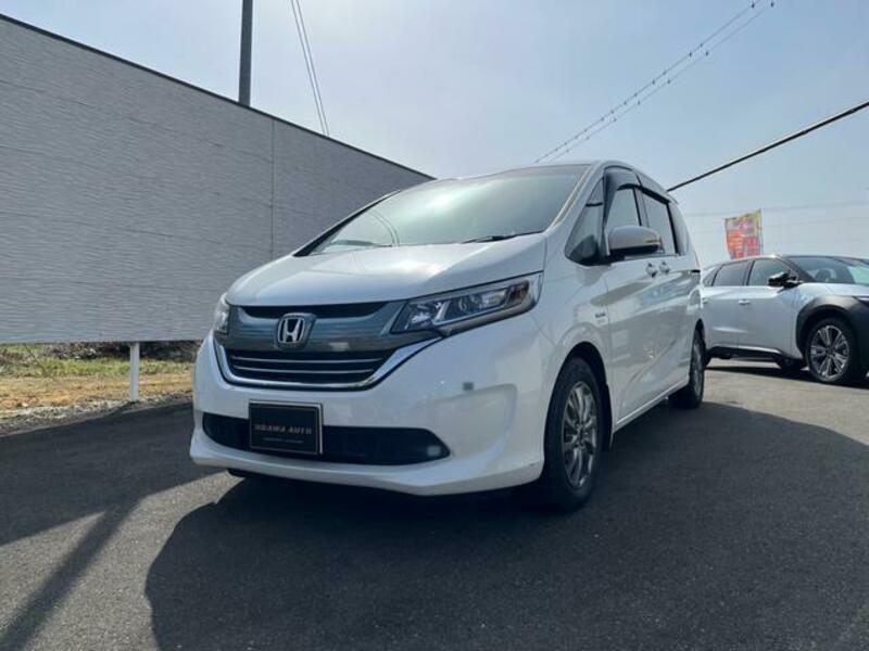 HONDA FREED HYBRID