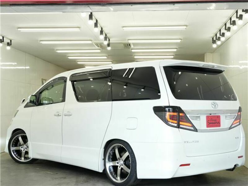 VELLFIRE
