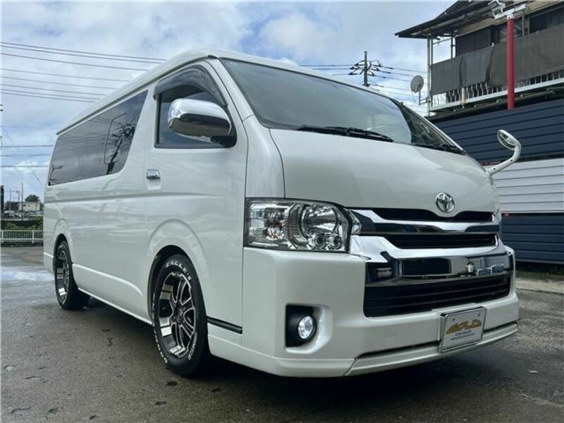 HIACE
