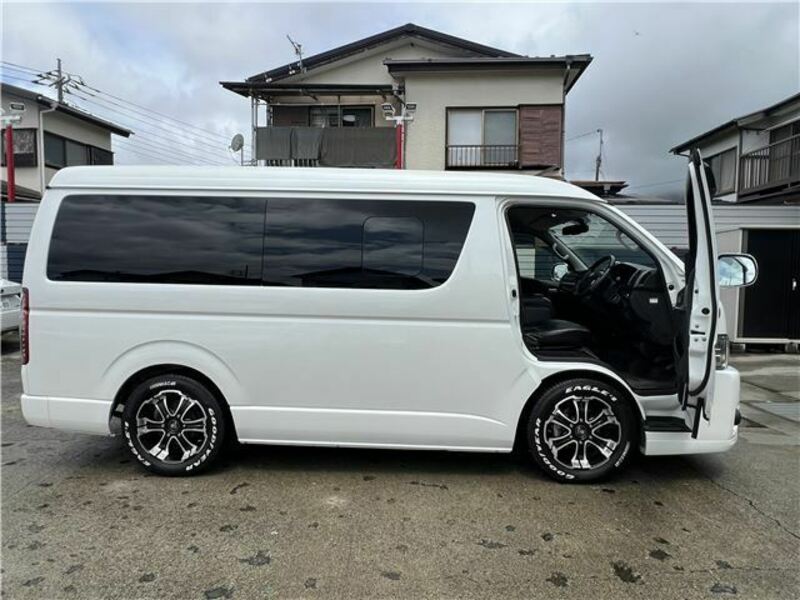 HIACE
