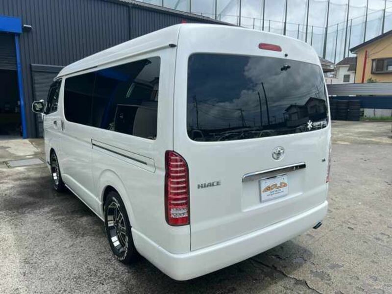 HIACE