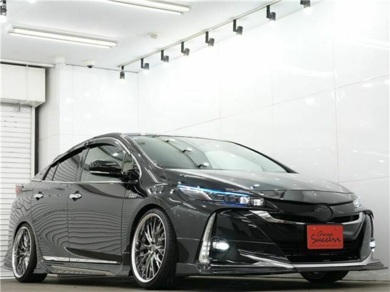 PRIUS PHV