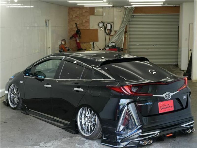 PRIUS PHV