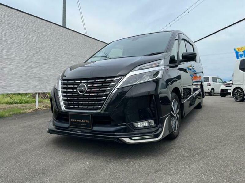 NISSAN SERENA
