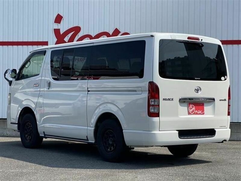 HIACE