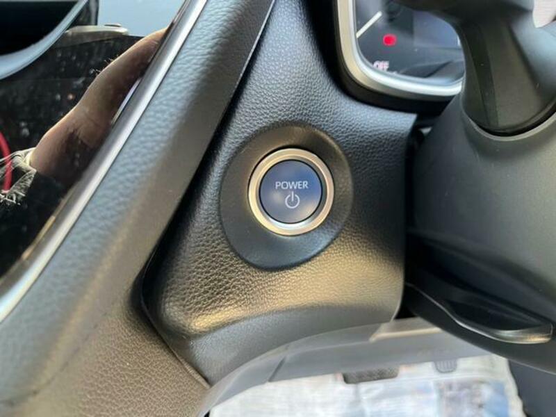 COROLLA CROSS