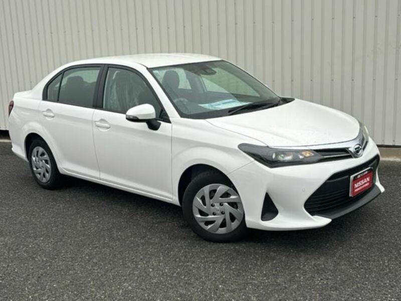 COROLLA AXIO