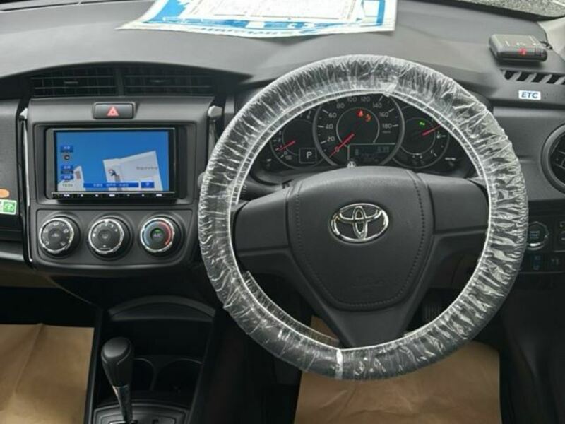 COROLLA AXIO
