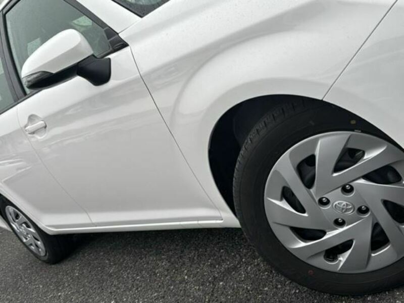 COROLLA AXIO