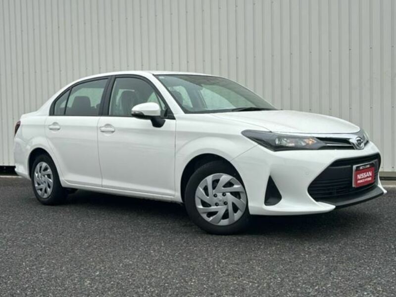 COROLLA AXIO
