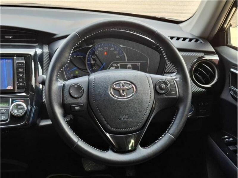 COROLLA FIELDER
