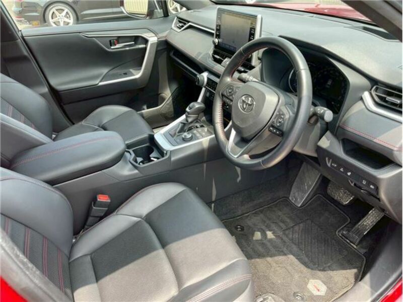 RAV4