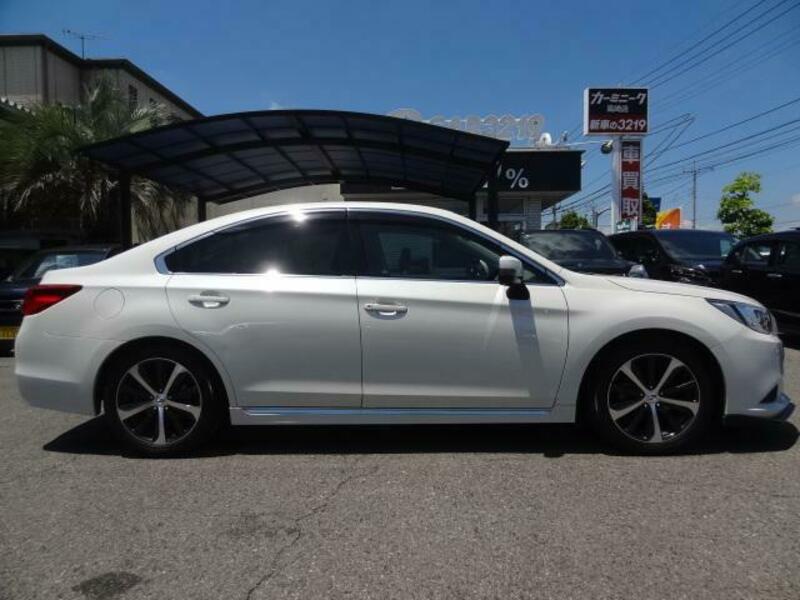LEGACY B4