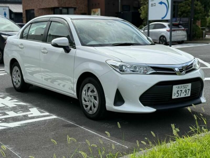 TOYOTA COROLLA AXIO