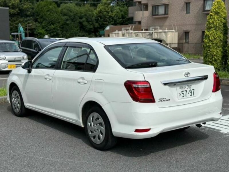 COROLLA AXIO