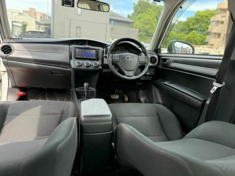 COROLLA AXIO