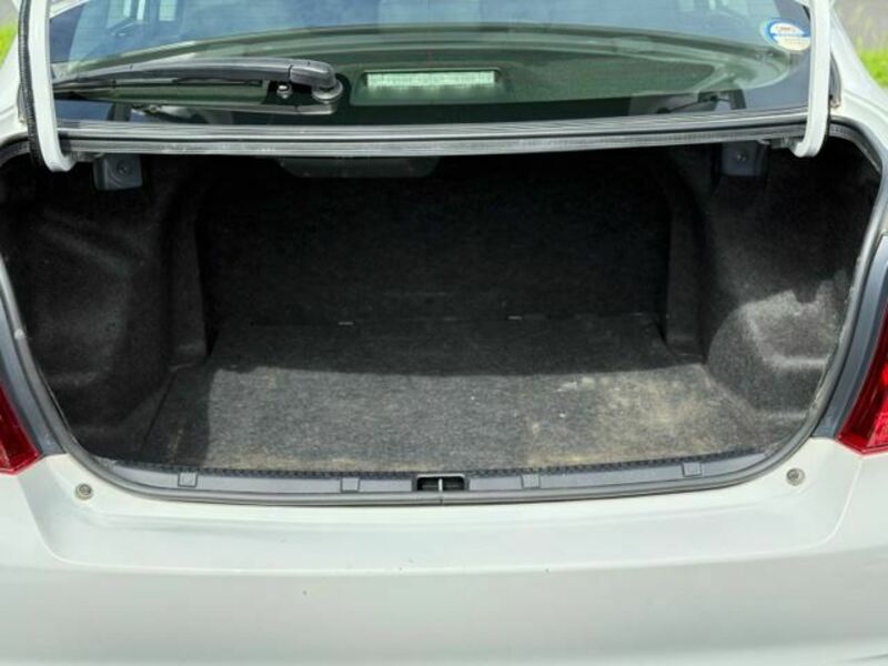 COROLLA AXIO